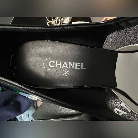 CHANEL CC D’Orsay Pumps 20C - Picture 3 of 6